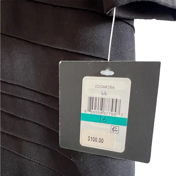 Black Ponte Sheath Dress by Ellen Tracy - Picture 3 of 6